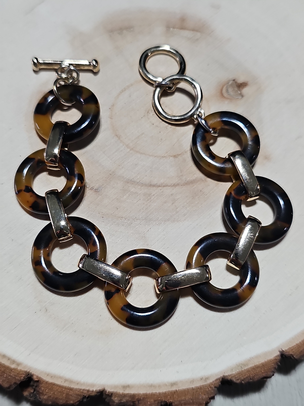 Tortoiseshell Link Bracelet with Gold Accents one side the other white